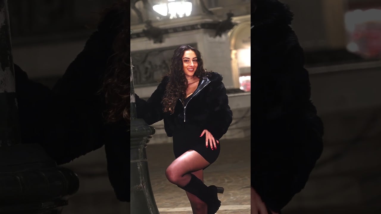 Giada - Piazza San Carlo - Lada del rey