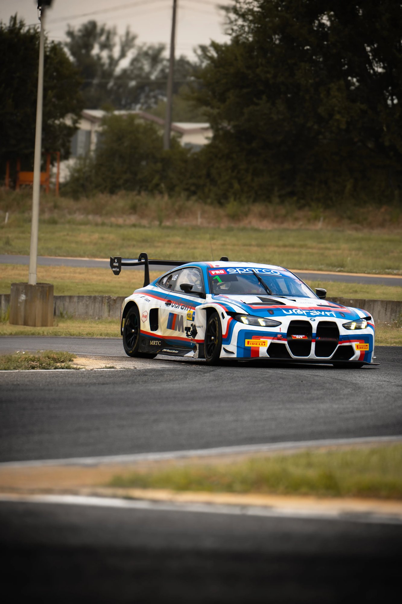 BMW GT3  - Farfus - 11