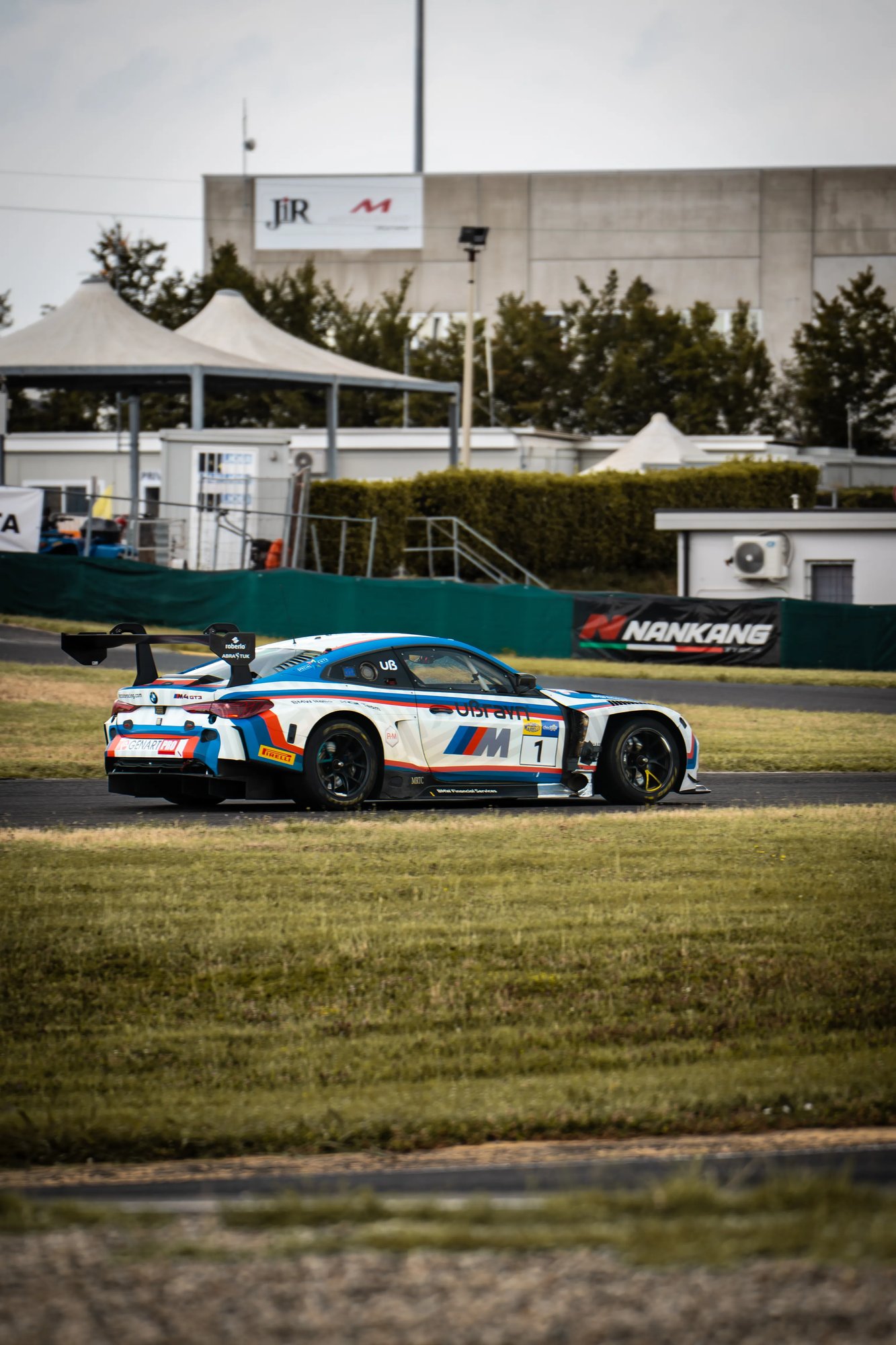 BMW GT3  - Farfus - 27