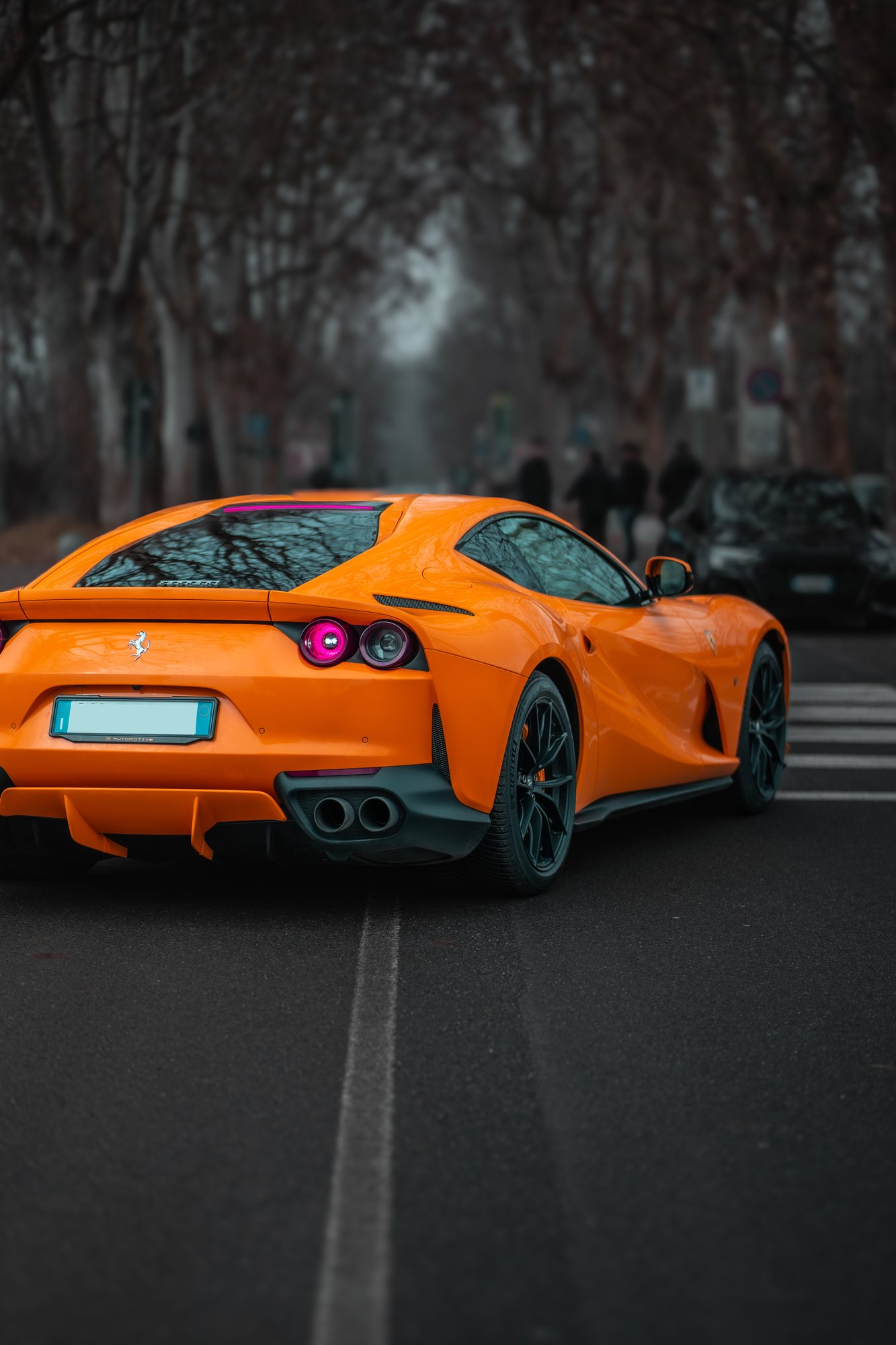Ferrari 812 Superfast - 22