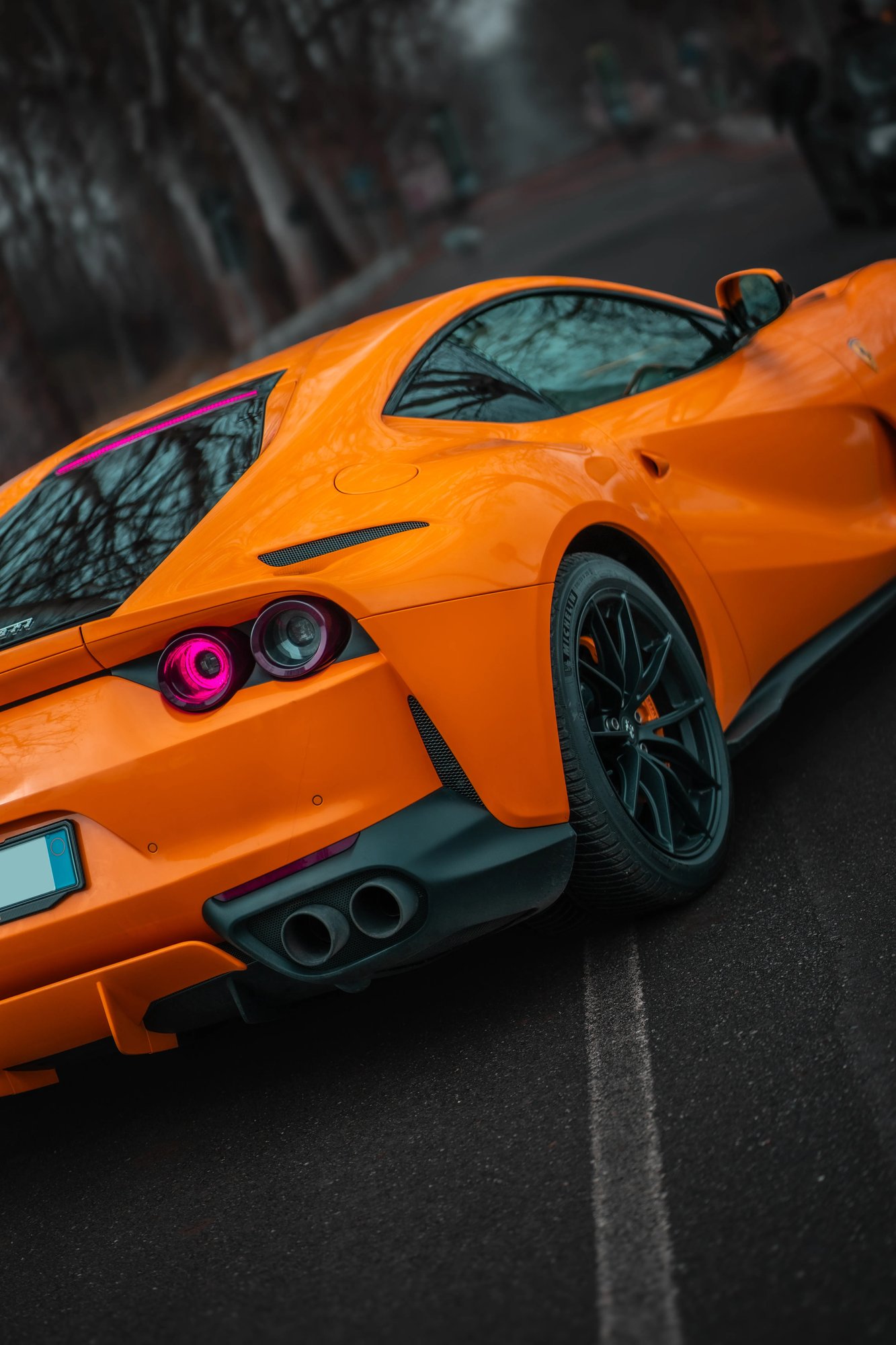 Ferrari 812 Superfast - 31