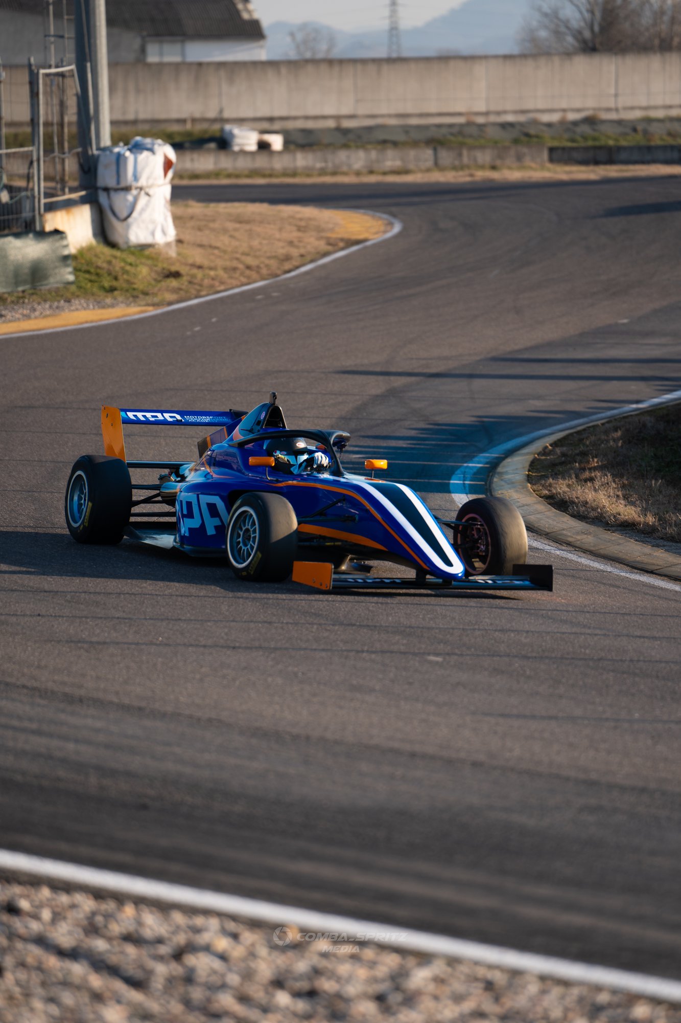 Formula 4 - Farfus - 24