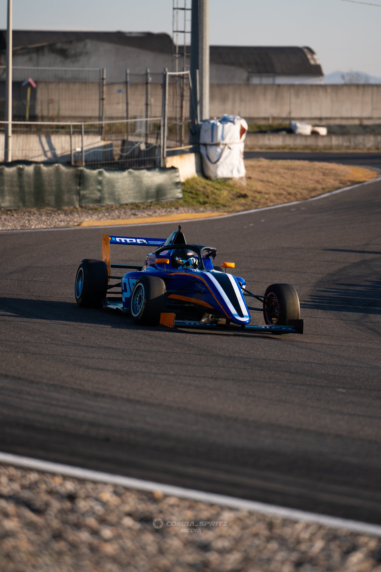 Formula 4 - Farfus - 30