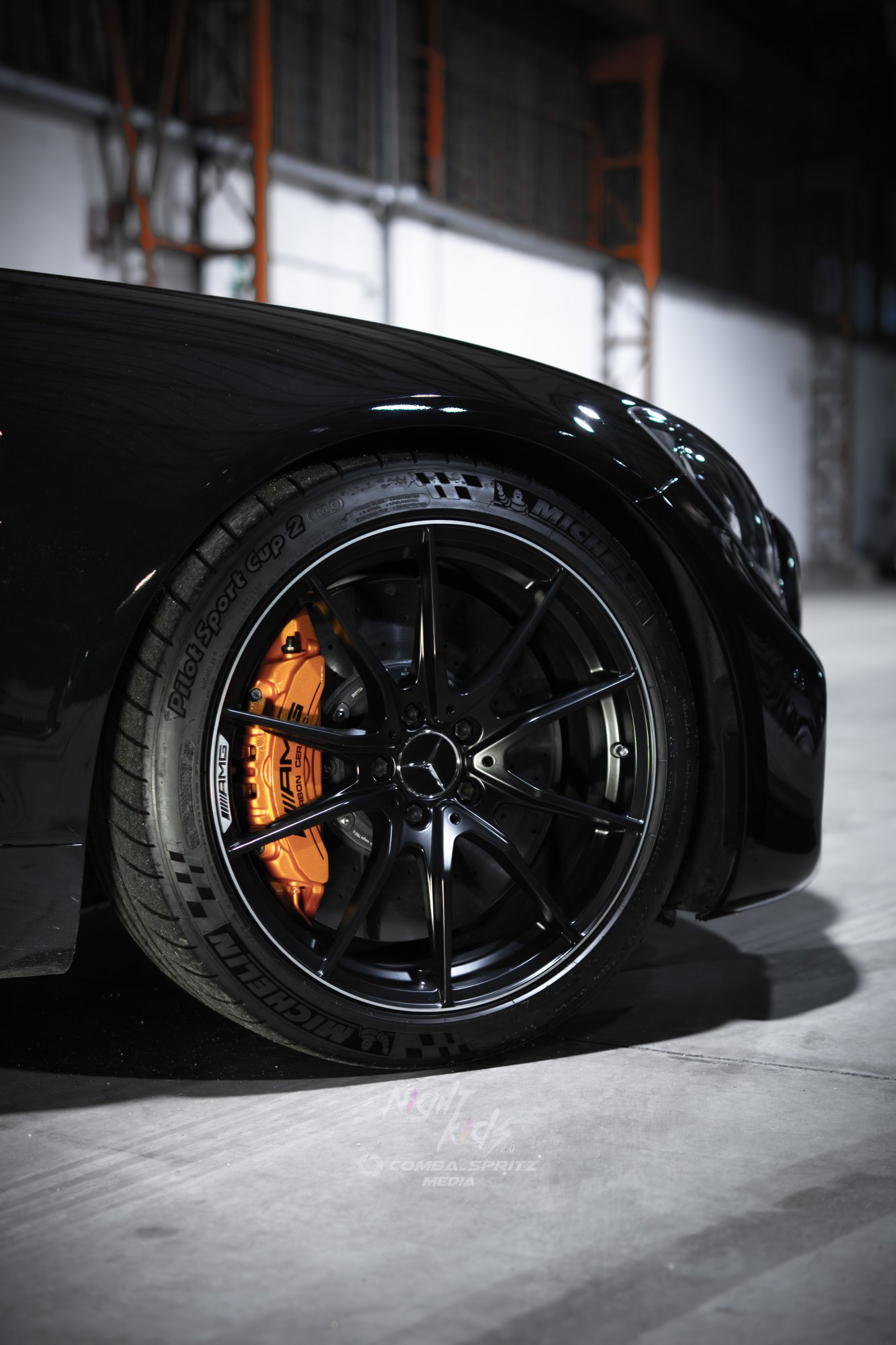Mercedes AMG GTR - 4