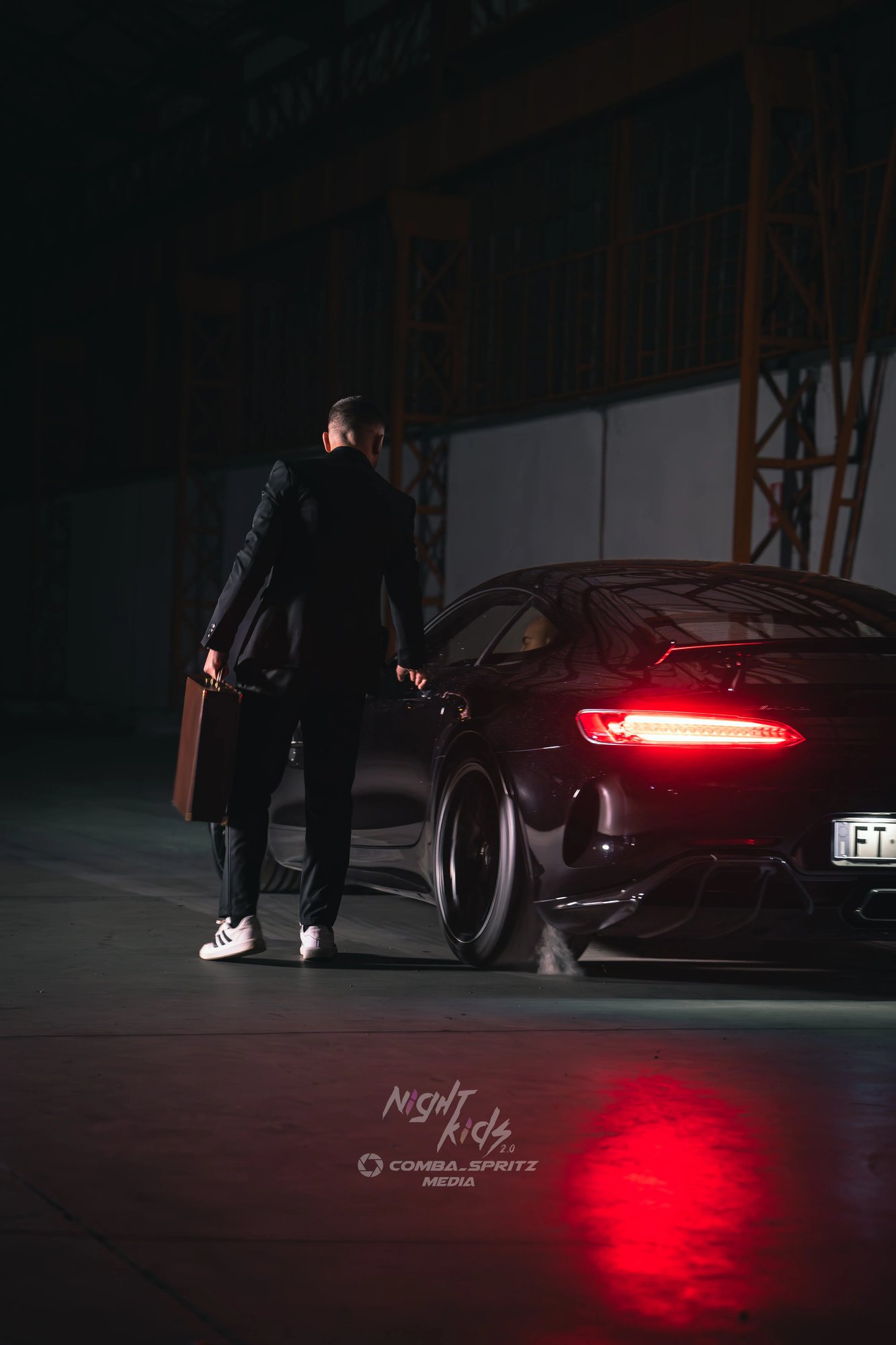 Mercedes AMG GTR - 43
