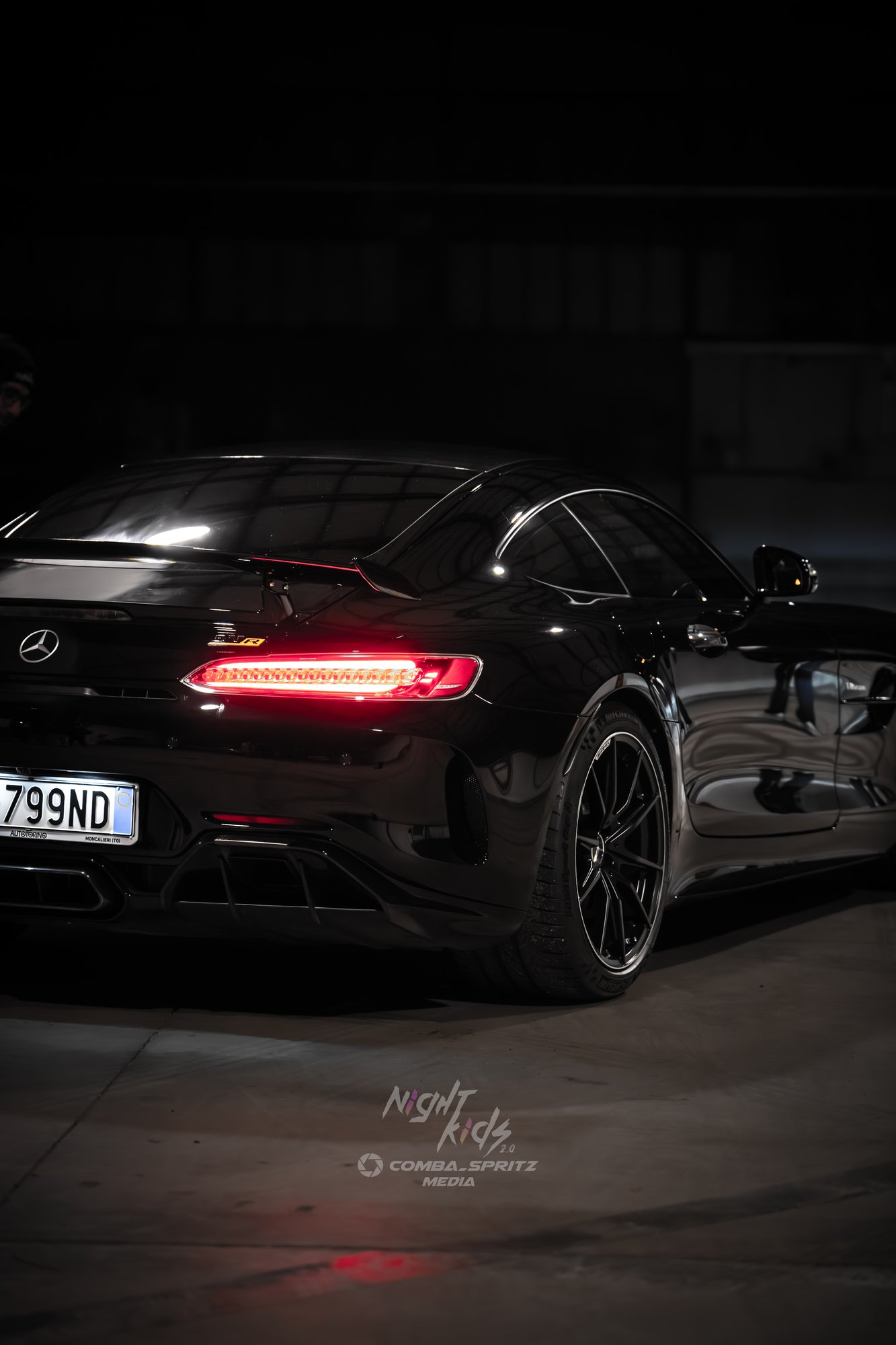 Mercedes AMG GTR - 60