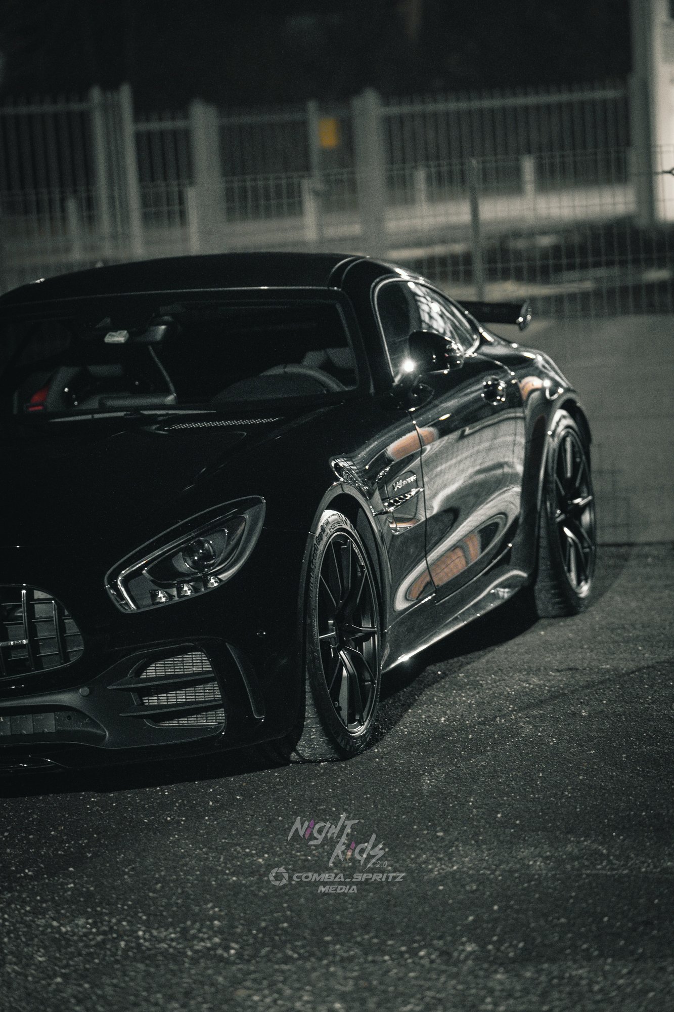 Mercedes AMG GTR - 69