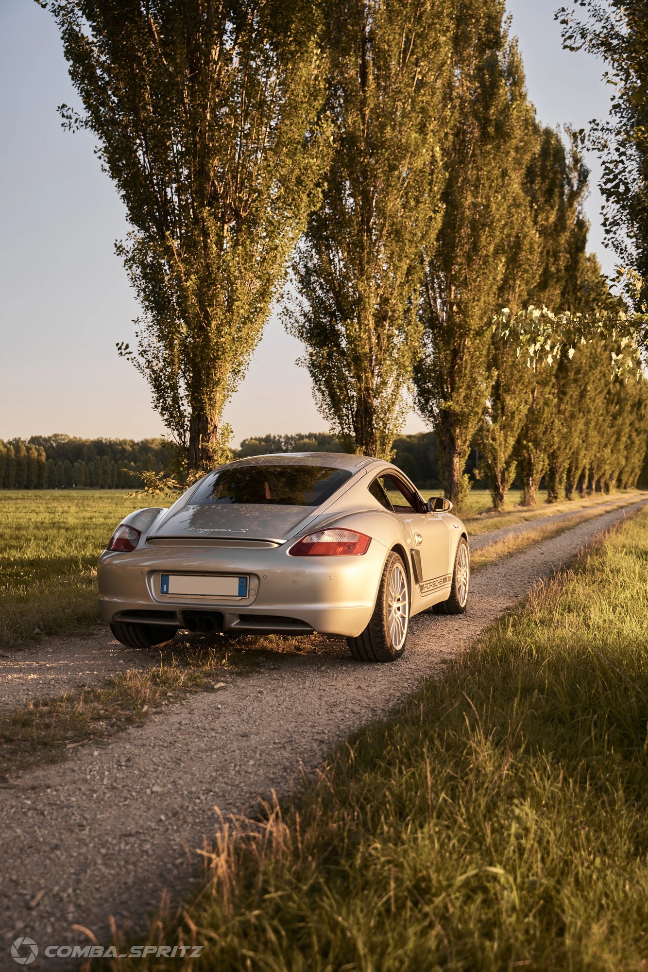 Porsche Cayman S - 11